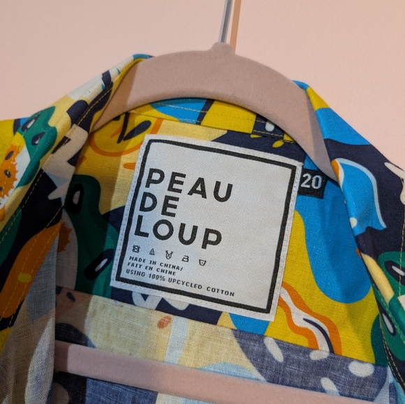 Bold pattern gender neutral shirt - Picture 2 of 3